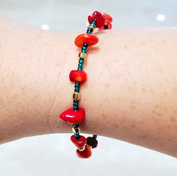 Red Coral Gemstone Bangle w/ Teal and Gold - Picture 4 of 6